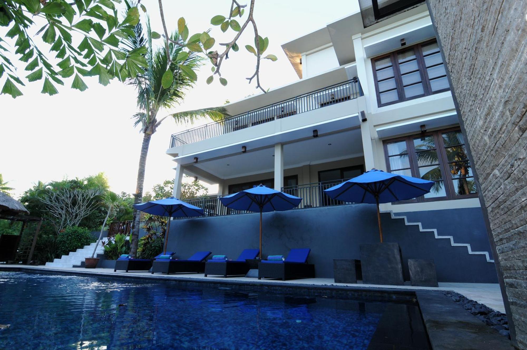 Melasa House Senggigi Extérieur photo